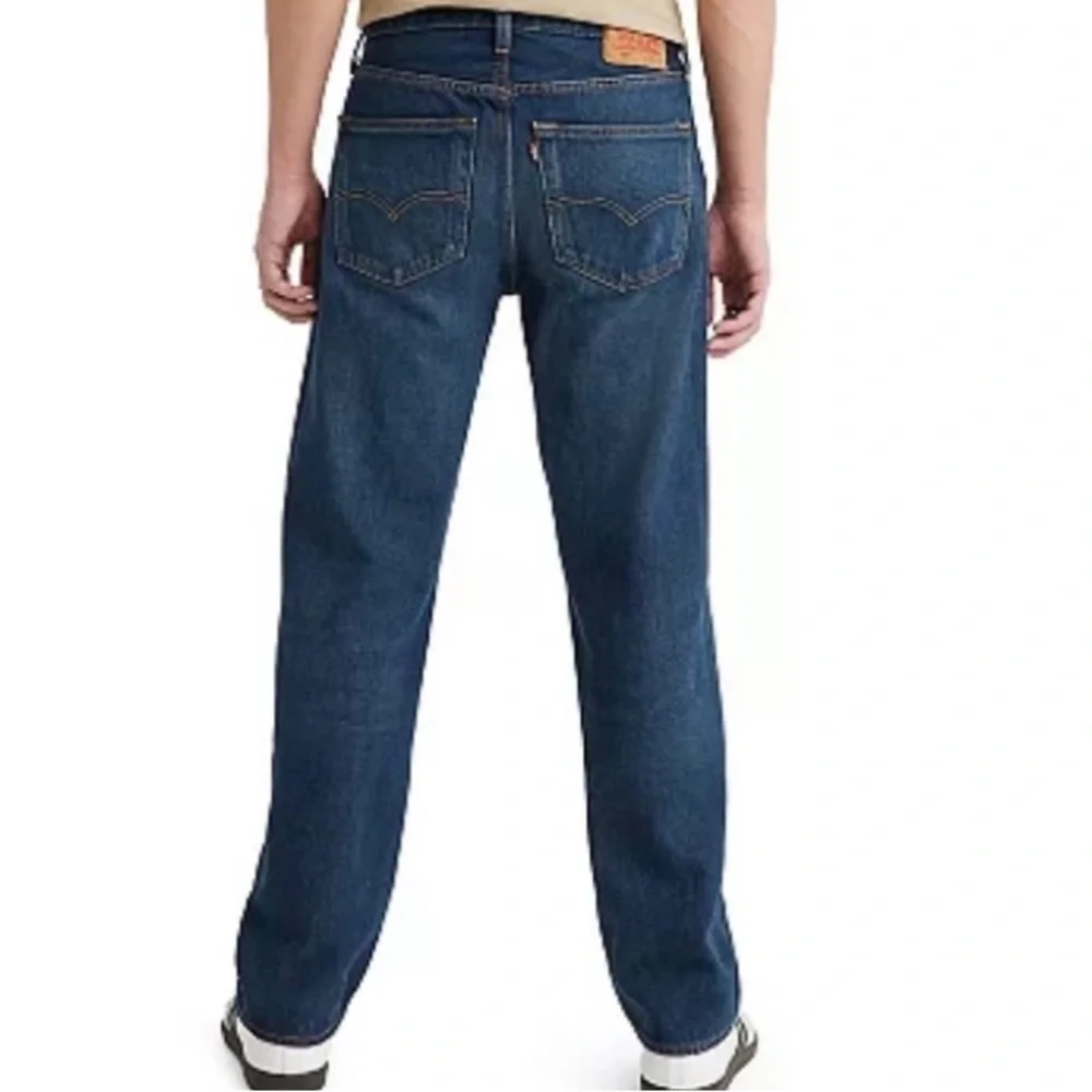 LEVI’S. Men’s 501  blue jeans. L30 X W36. Button‎ fly. Excellent conditio…